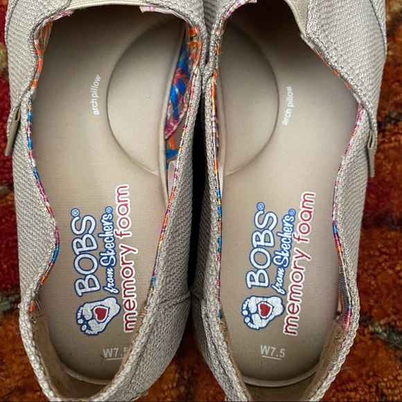 Bobs Shoes - Picture 3 of 9